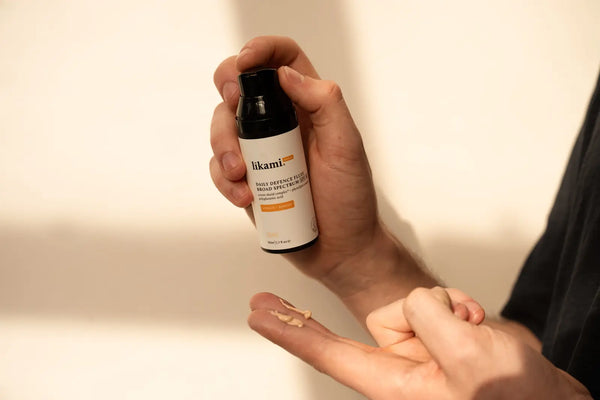LIKAMI - Daily defence fluid SPF50 HYDRATE + BARRIER